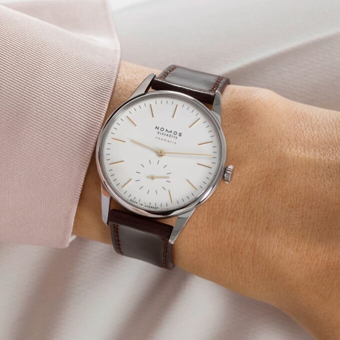 NOMOS_Glashuette_0397_Orion_neomatik_dore_01