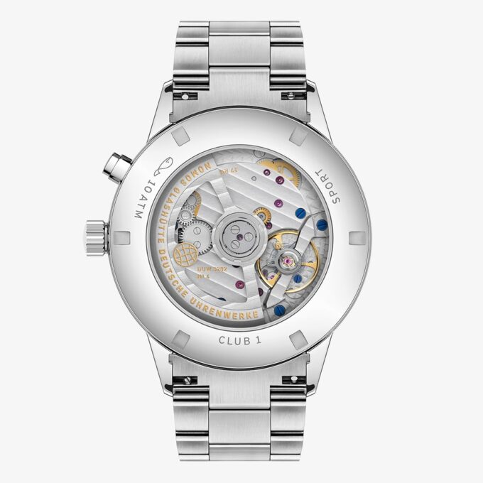 NOMOS_Glashuette_0791_Club_Sport_neomatik_Worldtimer_silver