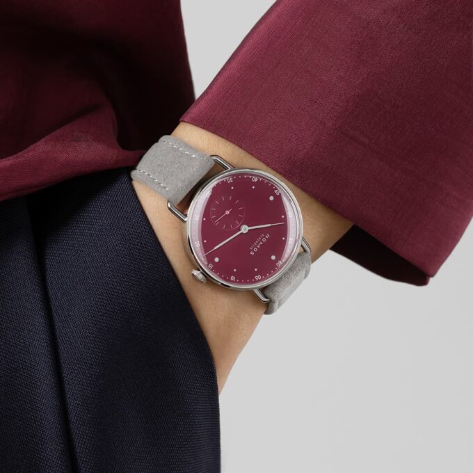 NOMOS Glashütte 1123 Metro 33 Muted Red