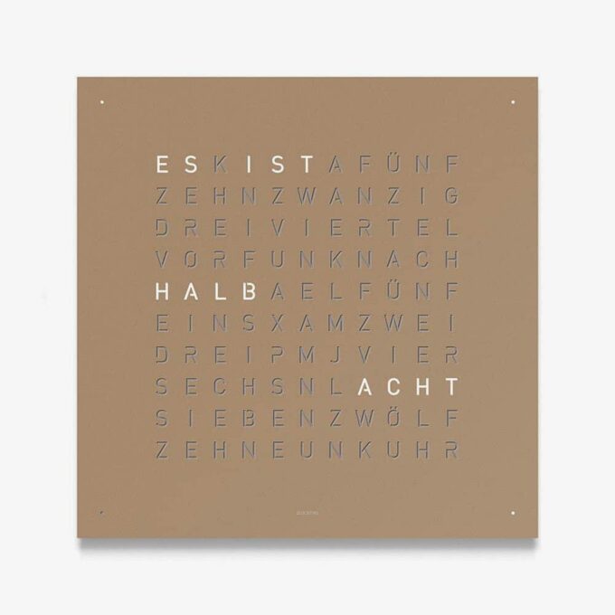 QLOCKTWO_CLASSIC_HAZELNUT_01_w QlockTwo Classic Hazelnut